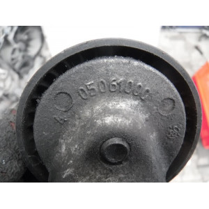 OPEL VECTRA C NAPINACZ PASKA- 55561330BB