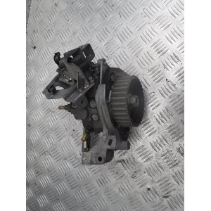 FORD PEUGEOT POMPA WTRYSKOWA- 0445010102