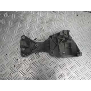 VOLVO PODSTAWA ŁAPA- 31316673