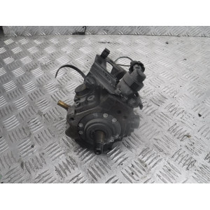 POMPA WTRYSKOWA- 04450101102