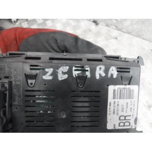 OPEL ZAFIRA B WYŚWIETLACZ RADIA- 13276999