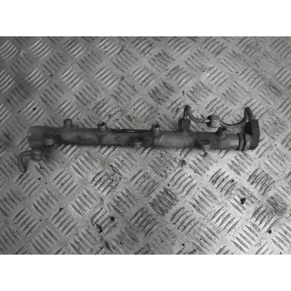 BMW E46 LISTWA WTRYSKOWA- 0445214030