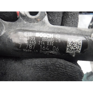 BMW E46 LISTWA WTRYSKOWA- 0445214030