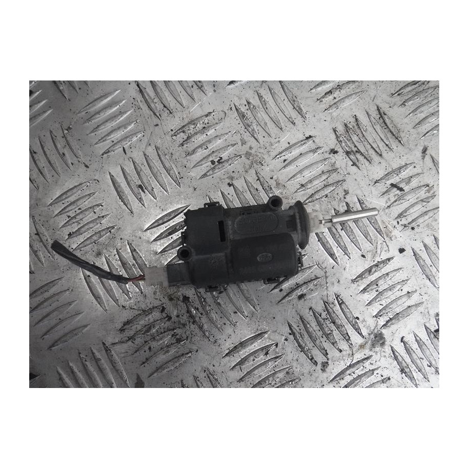 OPEL VECTRA ASTRA ZAFIRA SIŁOWNIK KLAPKI PALIWA- GM13158426