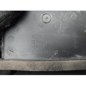 BMW E60 KRATKA WLOTU POWIETRZA PRAWA- 64226913708