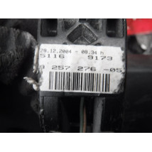 BMW E60 LUSTERKO WSTECZNE- 825727605