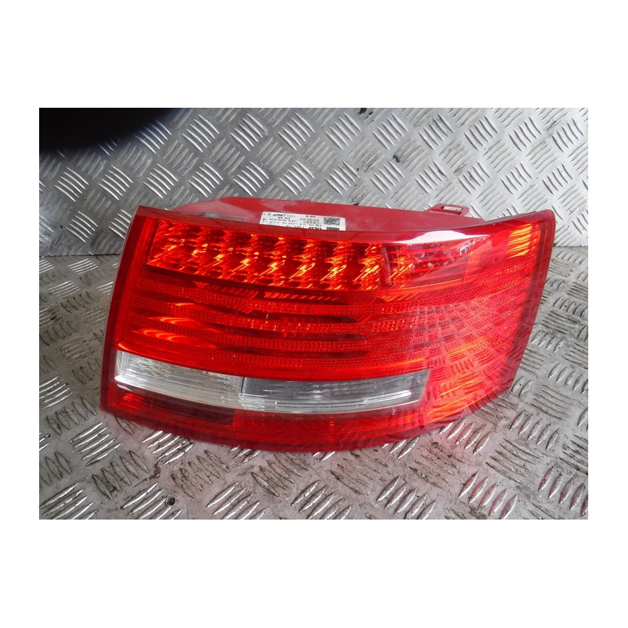 LAMPA TYŁ AUDI A6 C6 SEDAN 4F5945096P