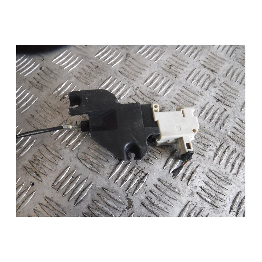 Siłownik zamek schowka 3B0959782A Audi A6 C6