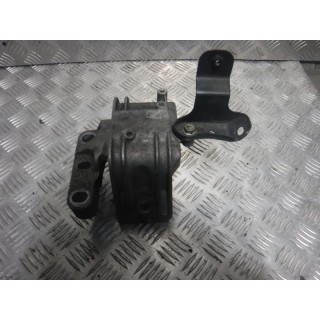 VW Golf V 5 A3 8P łapa poduszka silnika 1K0199262