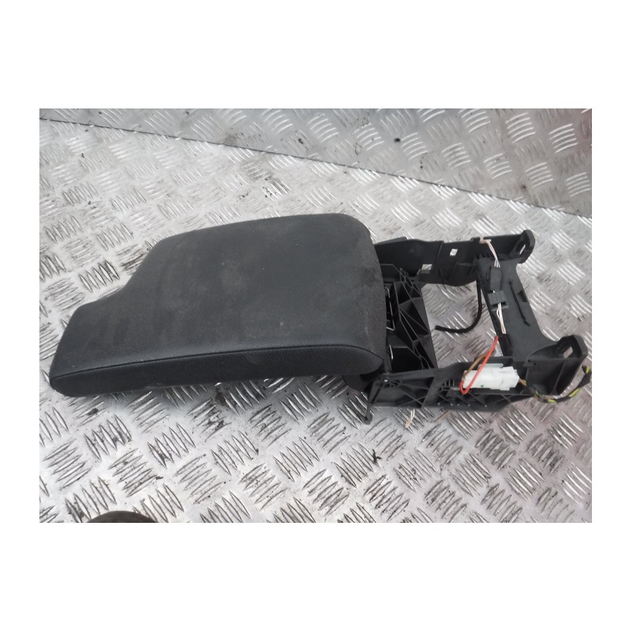 Podłokietnik BMW E60