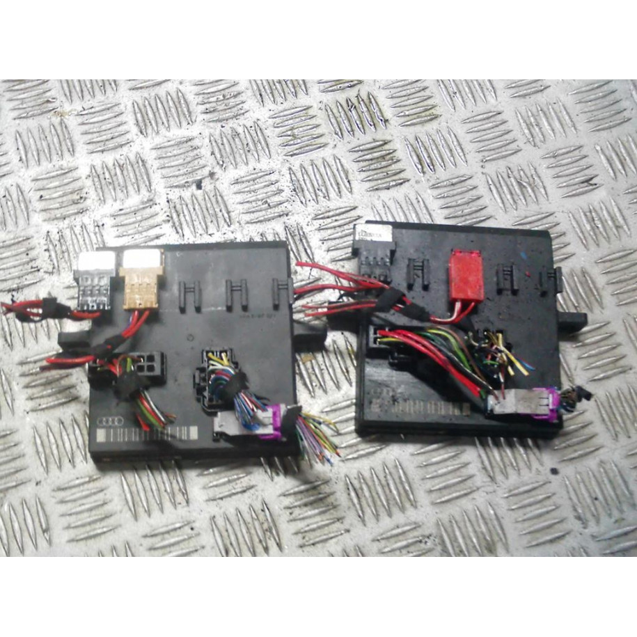 AUDI A4 B6 MODUŁ ŚWIATEŁ 8E0907279E