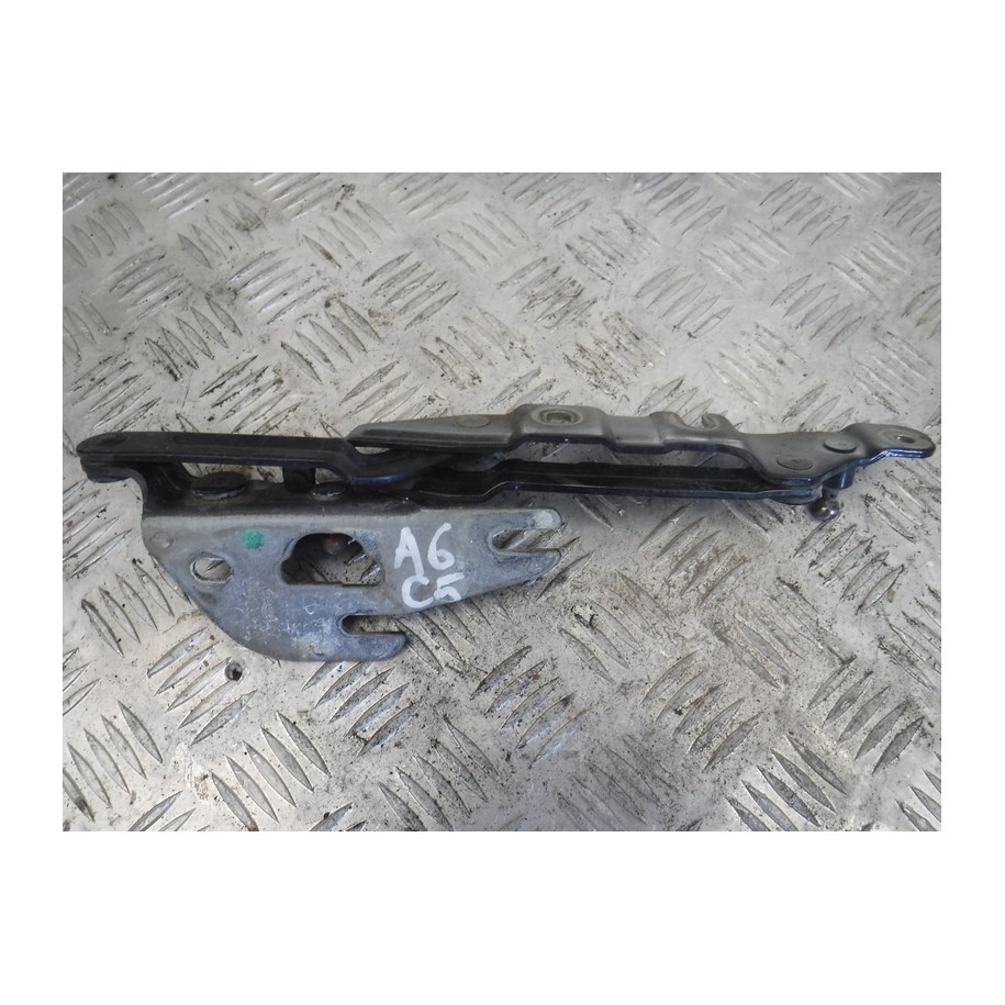 AUDI A6 S6 C5 4B ZAWIAS KLAPY TYLNEJ BAGAŻNIKA 4B5827302C