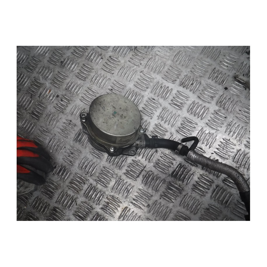 VACUM POMPA 2.7 3.0 TDI AUDI A6 C6 Q5 A5 A4 B8