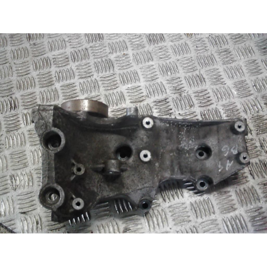 AUDI A4 B6 2.0 B ŁAPA ALTERNATORA