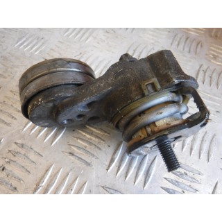 NAPINACZ PASKA OPEL ZAFIRA B VECTRA C 55556090 AZ