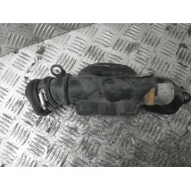 Przewód Powietrza 4026003524 1440.61 1,6 hdi C4 Citroen 9657083780