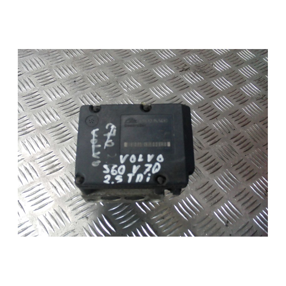 VOLVO V70 POMPA ABS 9467581 9467582