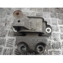 Fiat OE 071 A236 łapa wspornik silnika