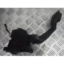 FIAT GRANDE PUNTO ZESTAW PEDAŁÓW SPRZĘGŁO , GAZ , HAMULEC