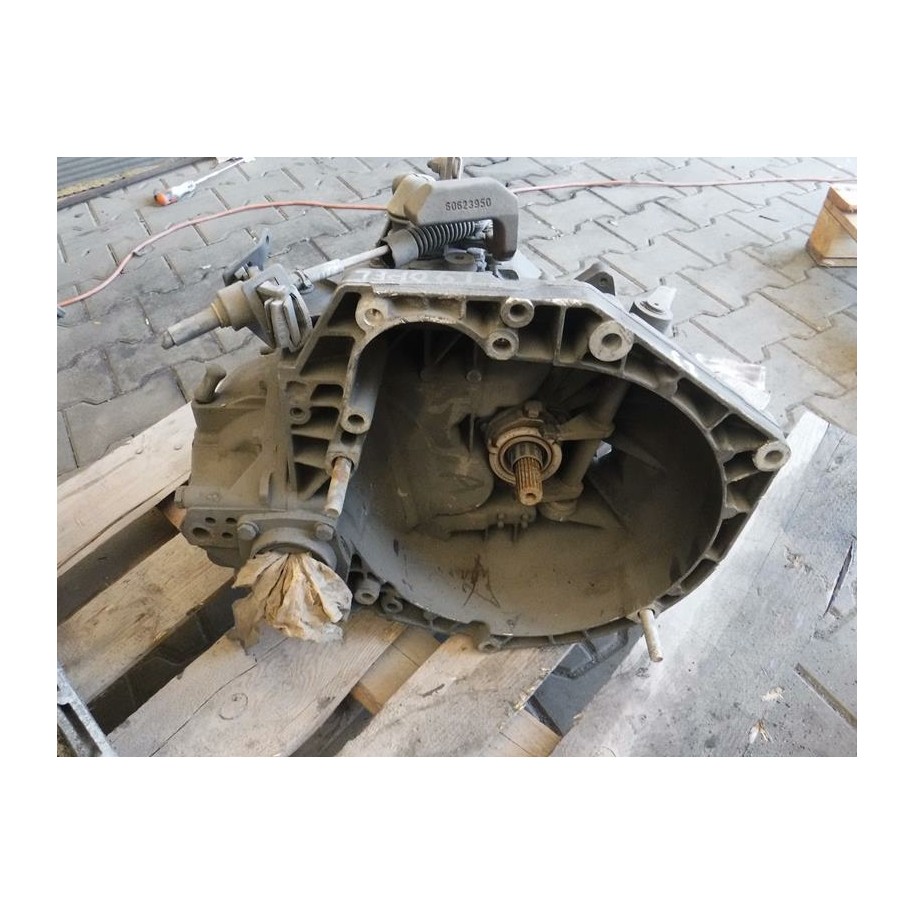 SKRZYNIA BIEGÓW 1.9 OPEL FIAT ALFA ROMEO 60623950