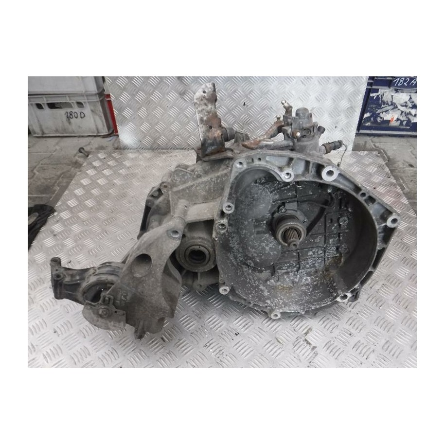 SKRZYNIA BIEGÓW SIGNUM 1.9 CDTI F40 12787363