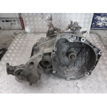 SKRZYNIA BIEGÓW SIGNUM 1.9 CDTI F40 12787363