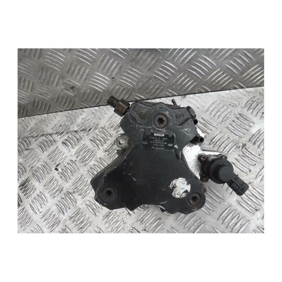 POMPA WTRYSKOWA BOSCH CARENS 2.0 CRDI 0445010121