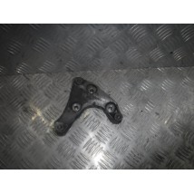 ŁAPA MOCOWANIE SPRĘŻARKI CORSA D CDTI 8980055390