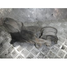 ŁAPA SILNIKA VW T5 1.9 TDI