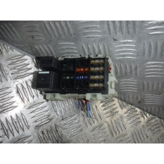 SKRZYNKA BEZPIECZNIKÓW FORD MONDEO MK4