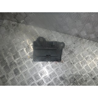 PODSTAWA AKUMULATORA MONDEO MK4 6G91-10663-AD