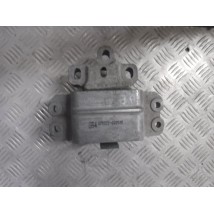 ŁAPA SILNIKA VW PASSAT B6 2.0 TDI