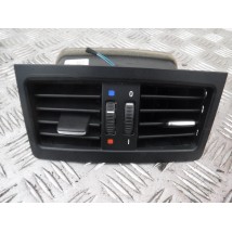 KRATKA NAWIEWU TYŁ ŚRODKOWA BMW E90 7129556