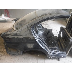 ĆWIARA TYLNIA BMW E90 PRAWA
