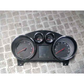 OPEL INSIGNIA 2.0 CDTI LICZNIK