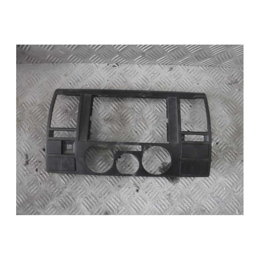 RAMKA KONSOLI ŚRODKOWEJ VW T5 7H0857237