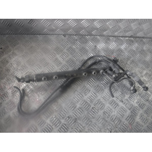 LISTWA WTRYSKOWA FIAT PUNTO...