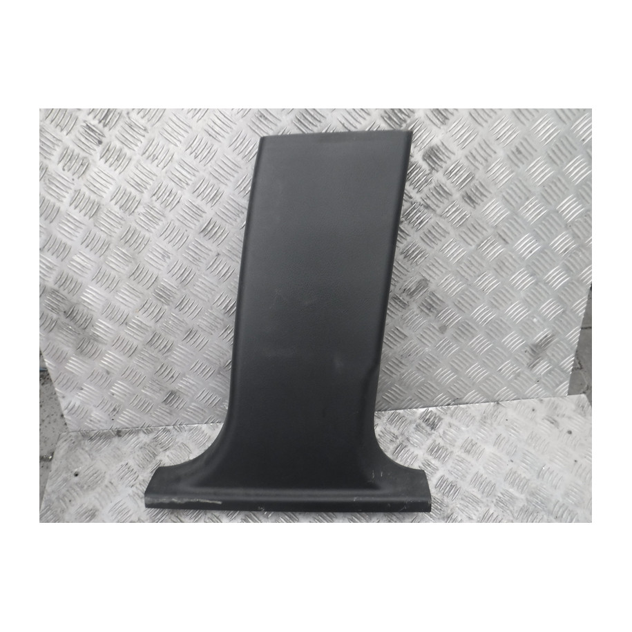 osłona słupka prawa dolna AUDI A6 C6 4F0867240