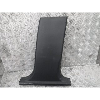 osłona słupka prawa dolna AUDI A6 C6 4F0867240