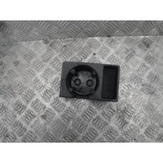 AUDI A6 C6 UCHWYT NA KUBEK 4F1862534F