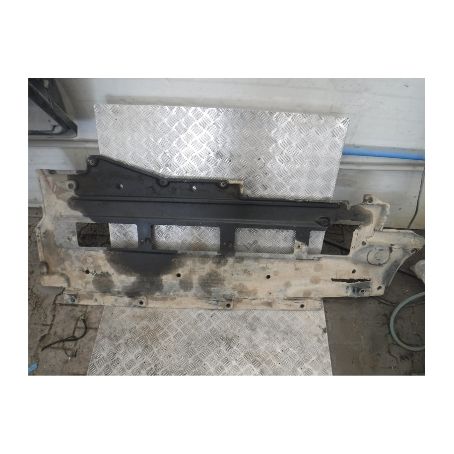 OSŁONA PODWOZIA PŁYTA 4F0825208B PRAWA AUDI A6 C6