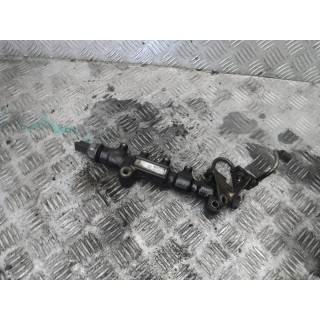LISTWA WTRYSKOWA CITROEN C4 1.6 HDI 2006 9654592680