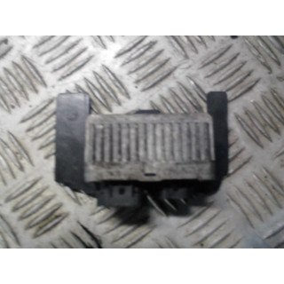 OPEL INSIGNIA PRZEKAŹNIK ŚWIEC 55572812