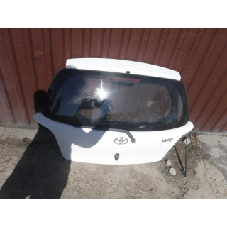 KLAPA TYLNA TOYOTA YARIS I