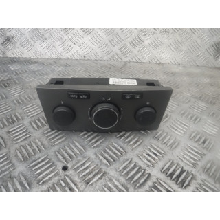 PANEL NAWIEWU KLIMATYZACJI OPEL ASTRA III H