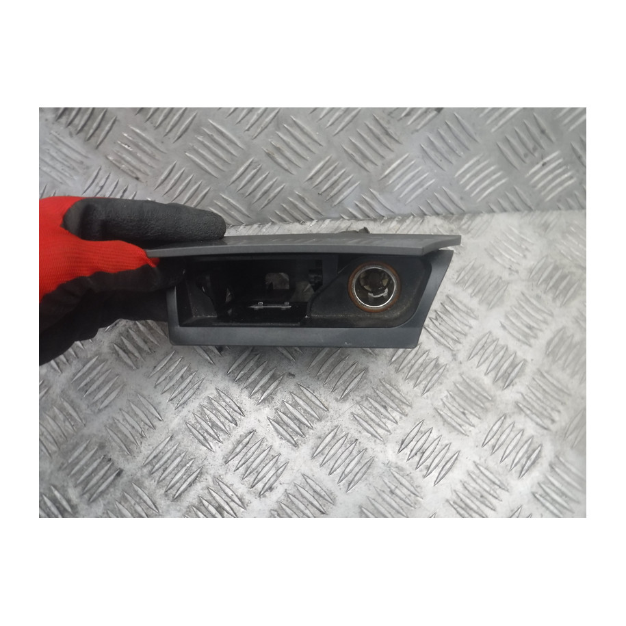 Opel astra III OE 13133284 13116959 popielniczka