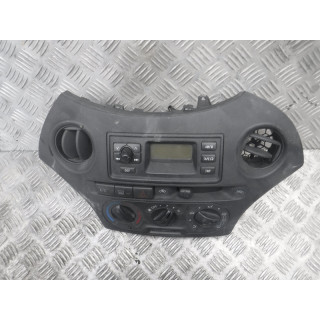 PANEL + WYŚWIETLACZ RADIA TOYOTA YARIS 03-05r 86110-52140