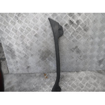 POSZYCIE SŁUPKA LEWE VW PASSAT B5 3B0867767