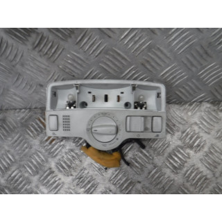 VW PASSAT B5 GOLF IV FABIA LAMPKA KABINY WNĘTRZA 1J0947105J
