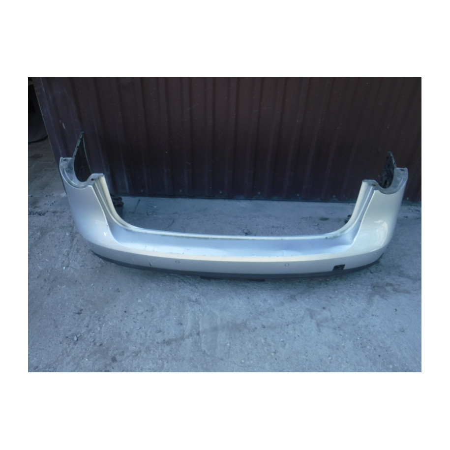 ZDERZAK TYLNY VW PASSAT B6 LA7W